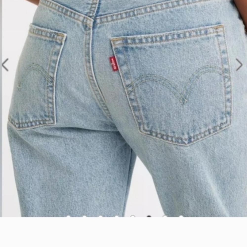 Levi's Light Blue Wide Leg Jeans with Floral Patchwork - Picture 4 of 6